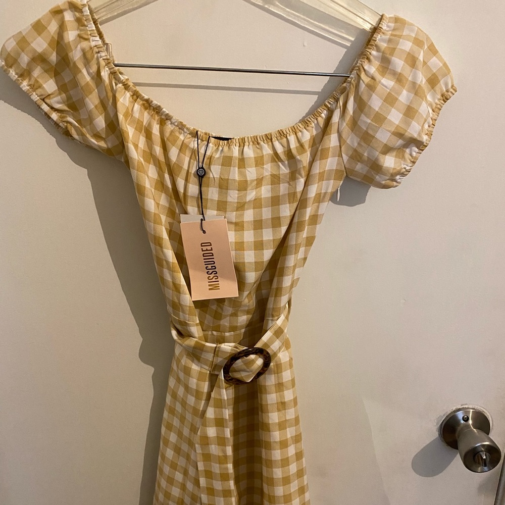 Missguided Puff Sleeve Dress